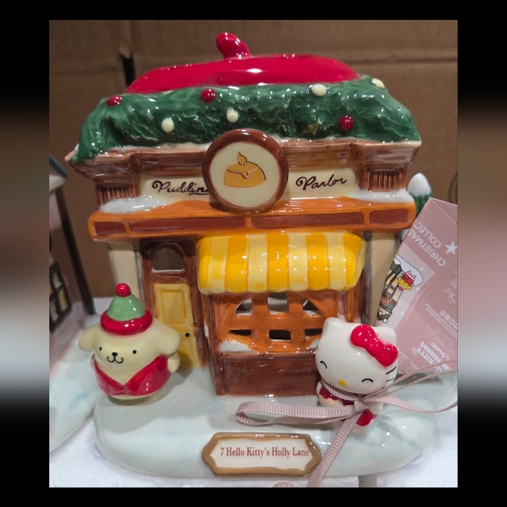 Hello Kitty Festive Pudding Parlor Decor
